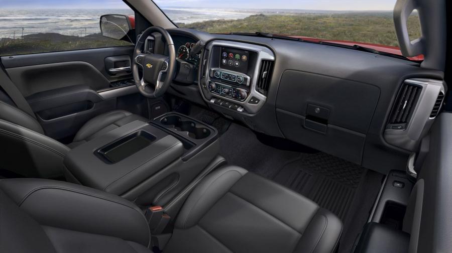  Chevrolet Silverado 2014 года  (фото 3 из 104)